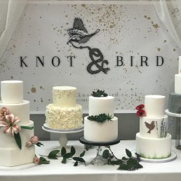 Knot and Bird